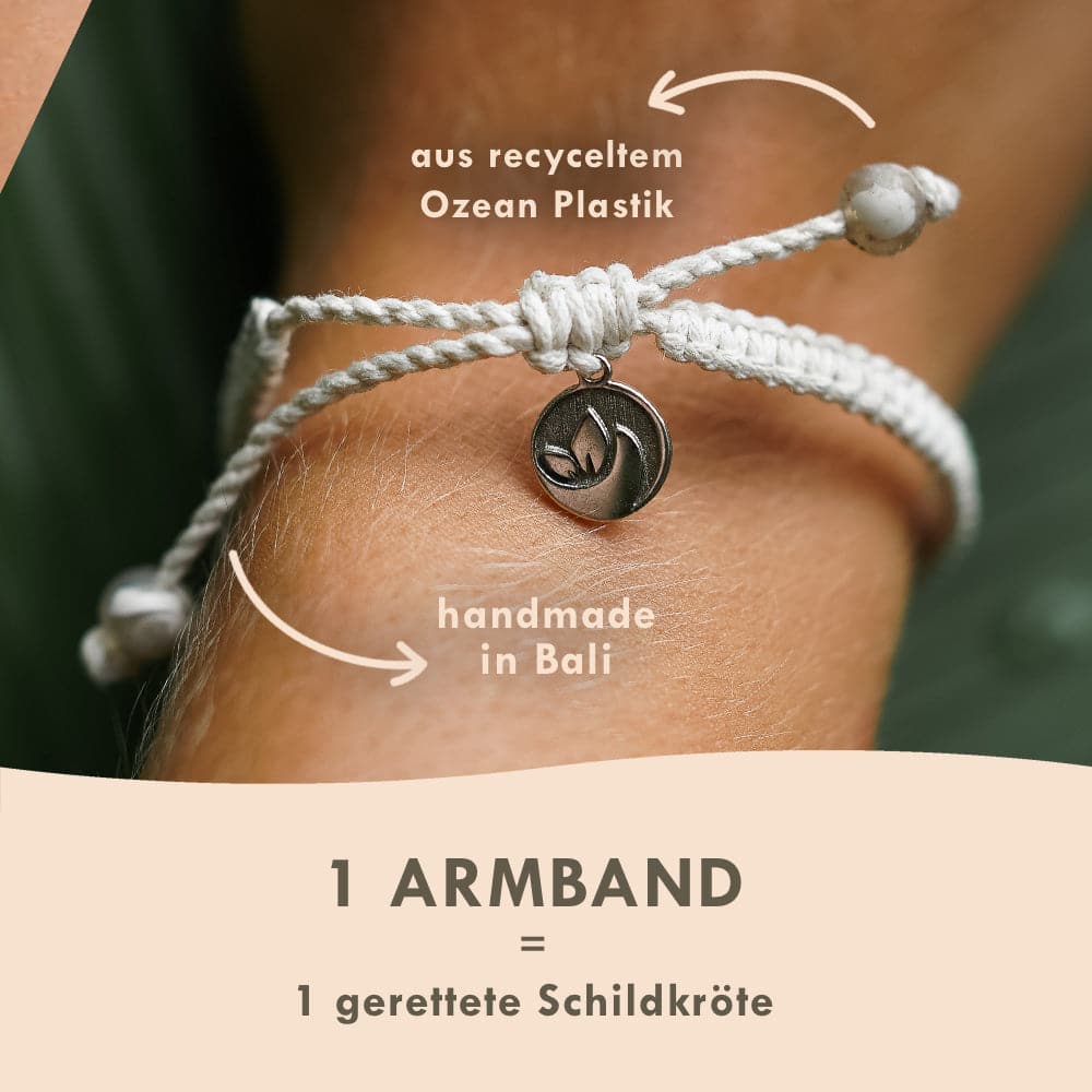 Armband wit "TURTLE"
