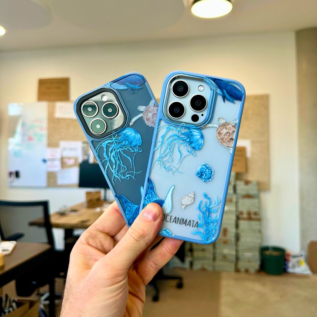 iPhone 13 Hülle - Schildkröte bunt - "Turtle & Friends" - nachhaltig