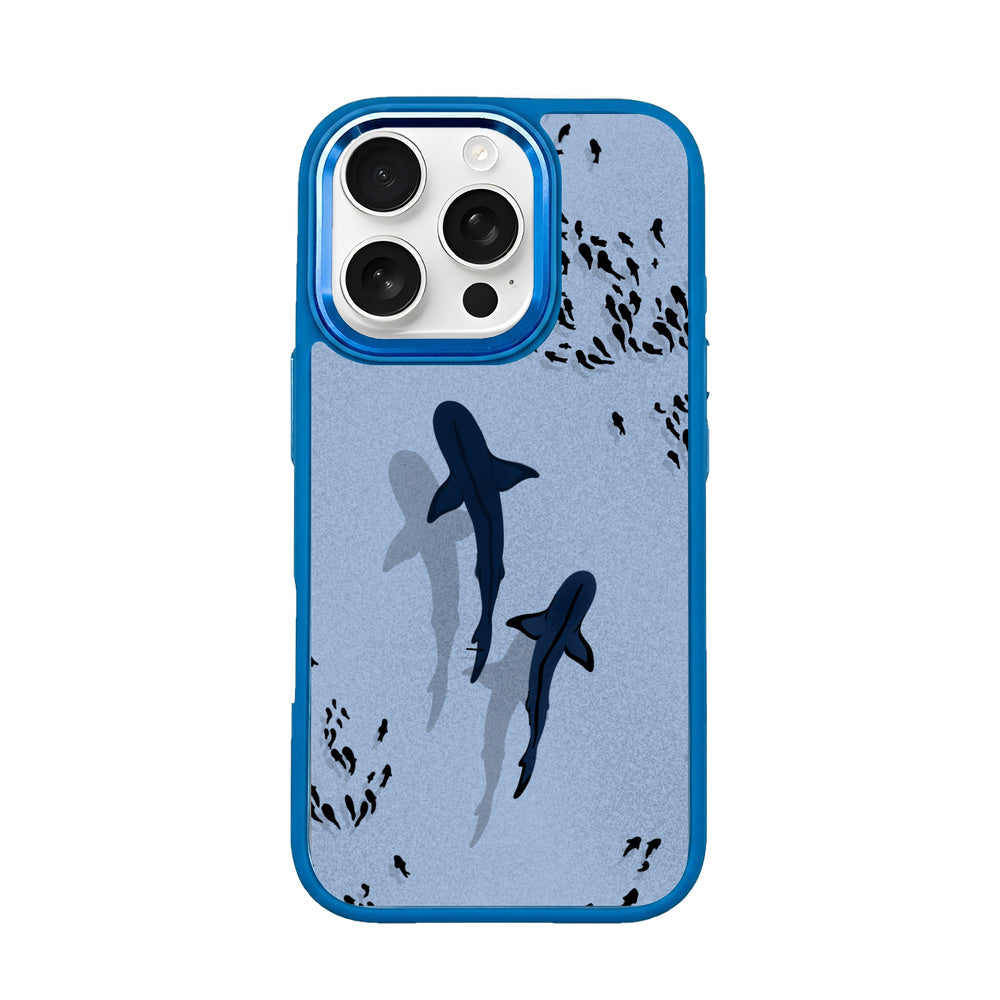 iPhone 16 pro hoesje - Shark blue - "Into the blue" duurzaam