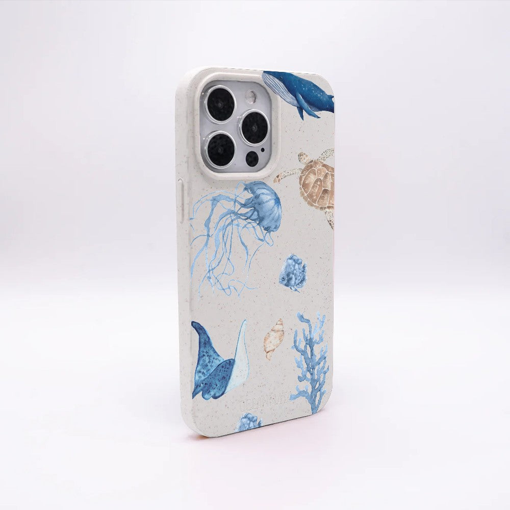 iPhone 13 hoesje - witte schildpad - "Turtle &amp; Friends" - duurzaam